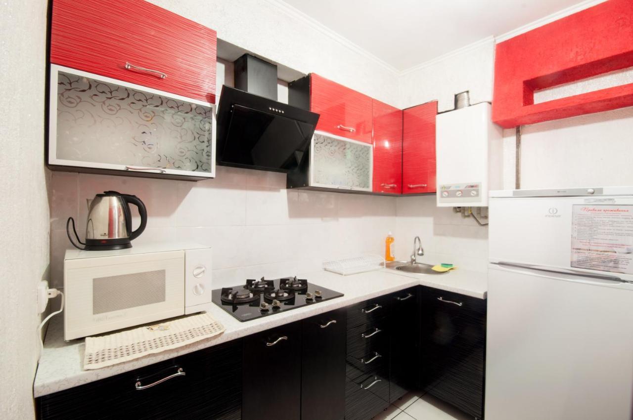 Prospekt Svobody 40 Apartman Ungvár Kültér fotó